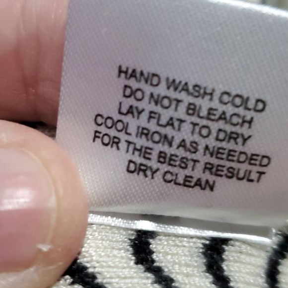 Romeo & Juliet Couture Ladies' Skirt Pencil, Black and White, Size Large NWT-NEW - Picture 9 of 11